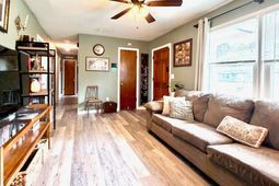 4520 Garwood Drive photo 4