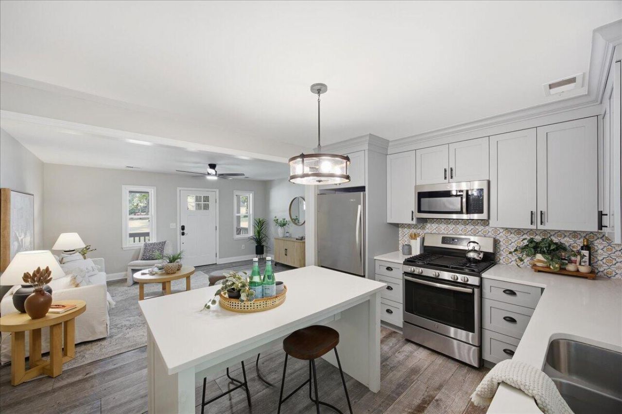 1114 Yeamans Hall Road Photo 7