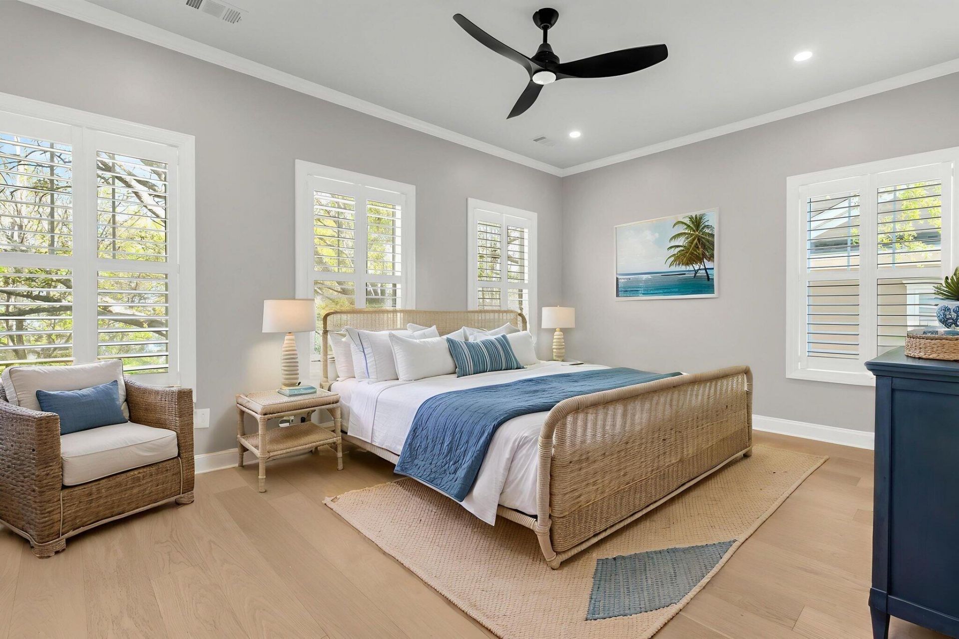 1135 Thrower Street Photo 13