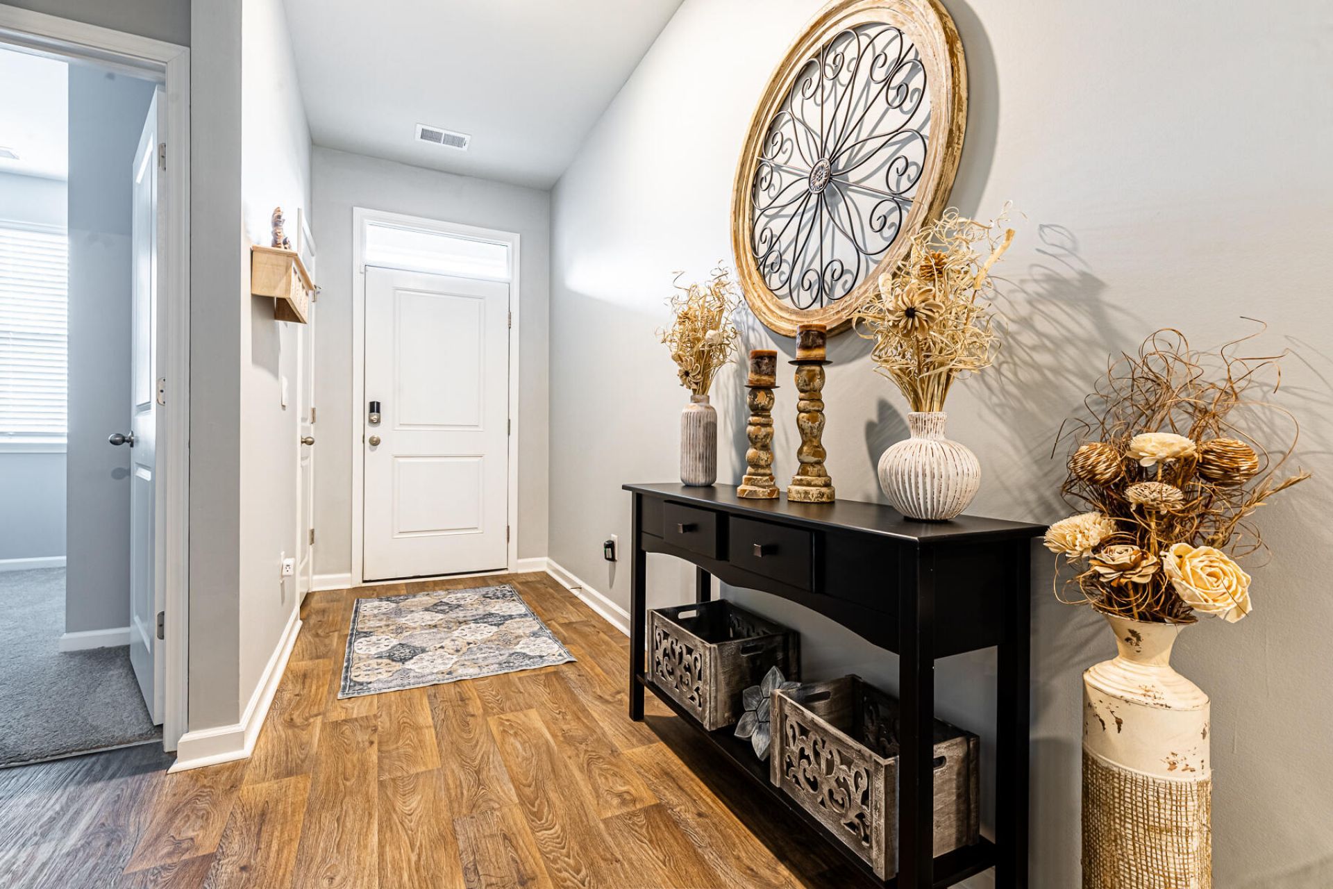 114 Valley Row Photo 14