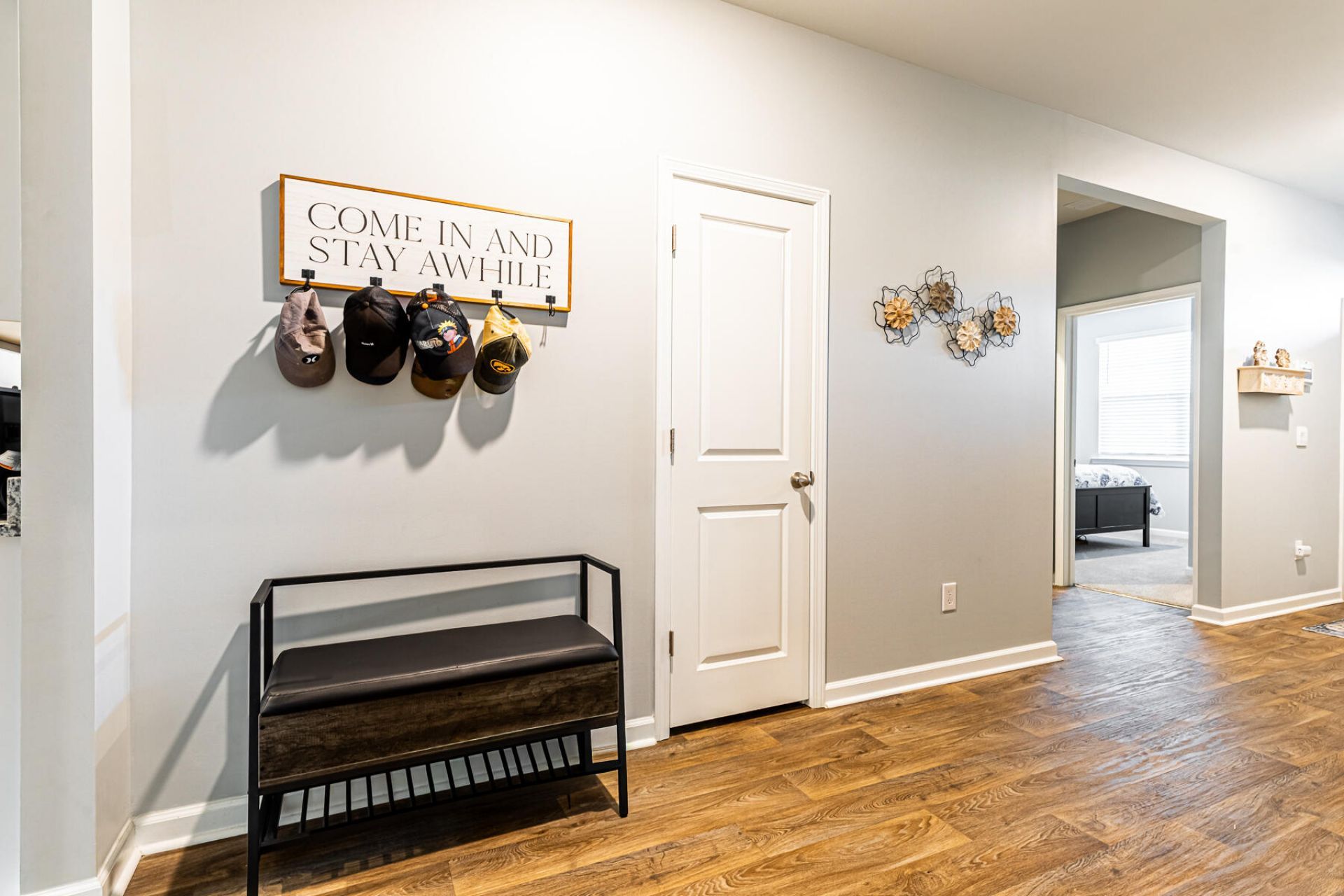 114 Valley Row Photo 15