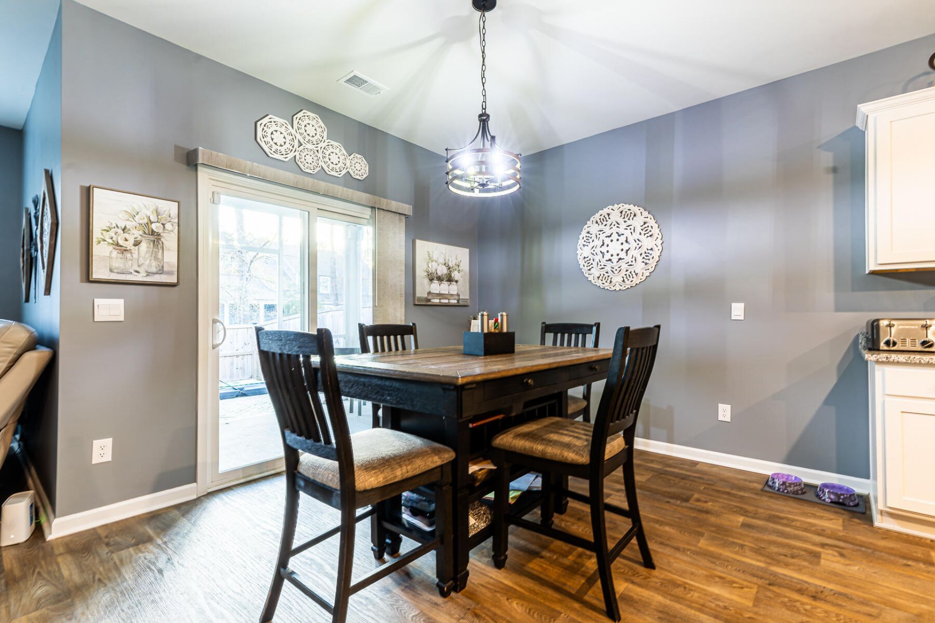 114 Valley Row Photo 45