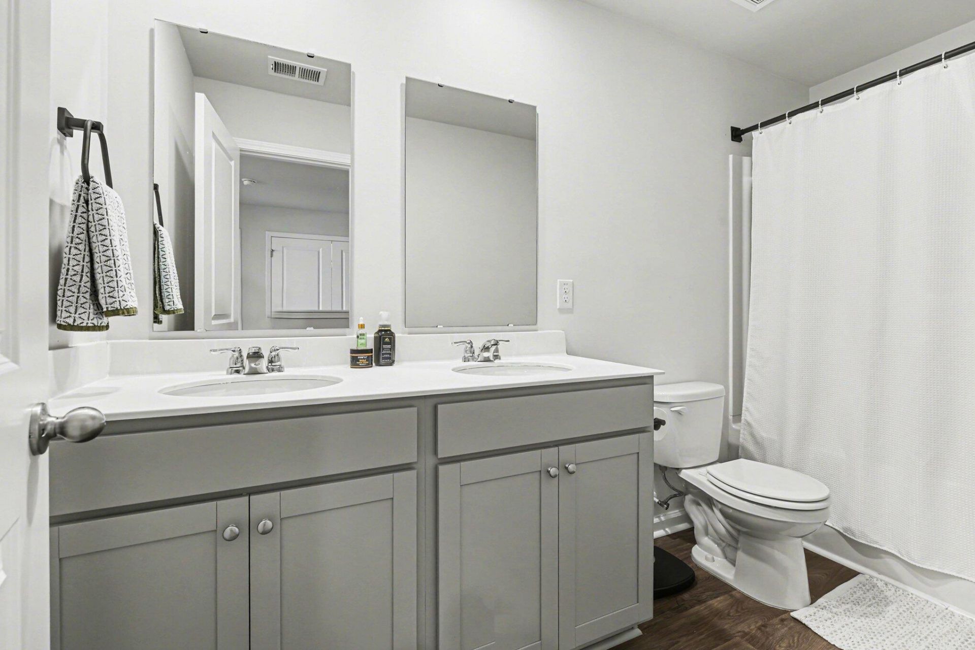 255 Ivory Shadow Road Photo 31