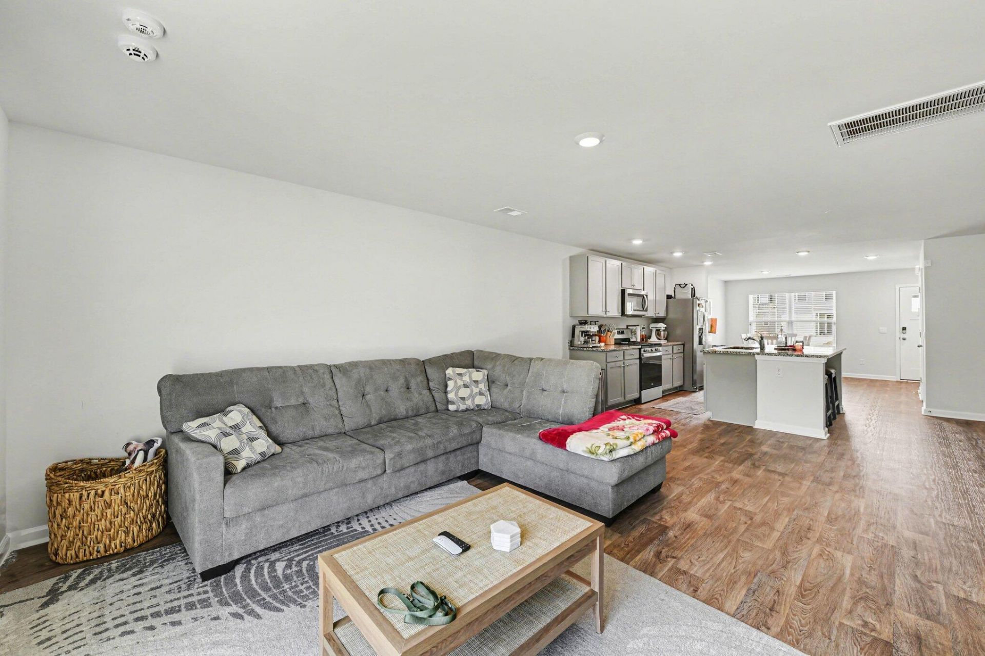 255 Ivory Shadow Road Photo 6