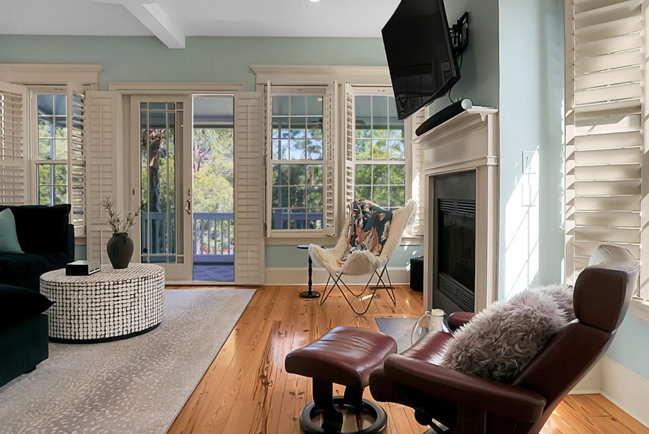 1307 Chardon Commons Photo 32