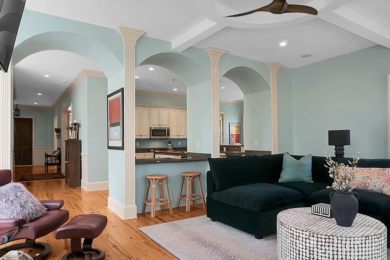 1307 Chardon Commons Photo 34