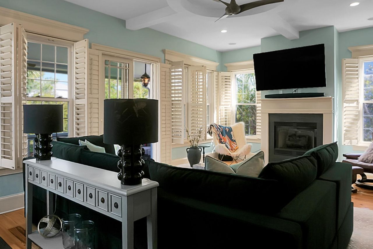 1307 Chardon Commons Photo 36