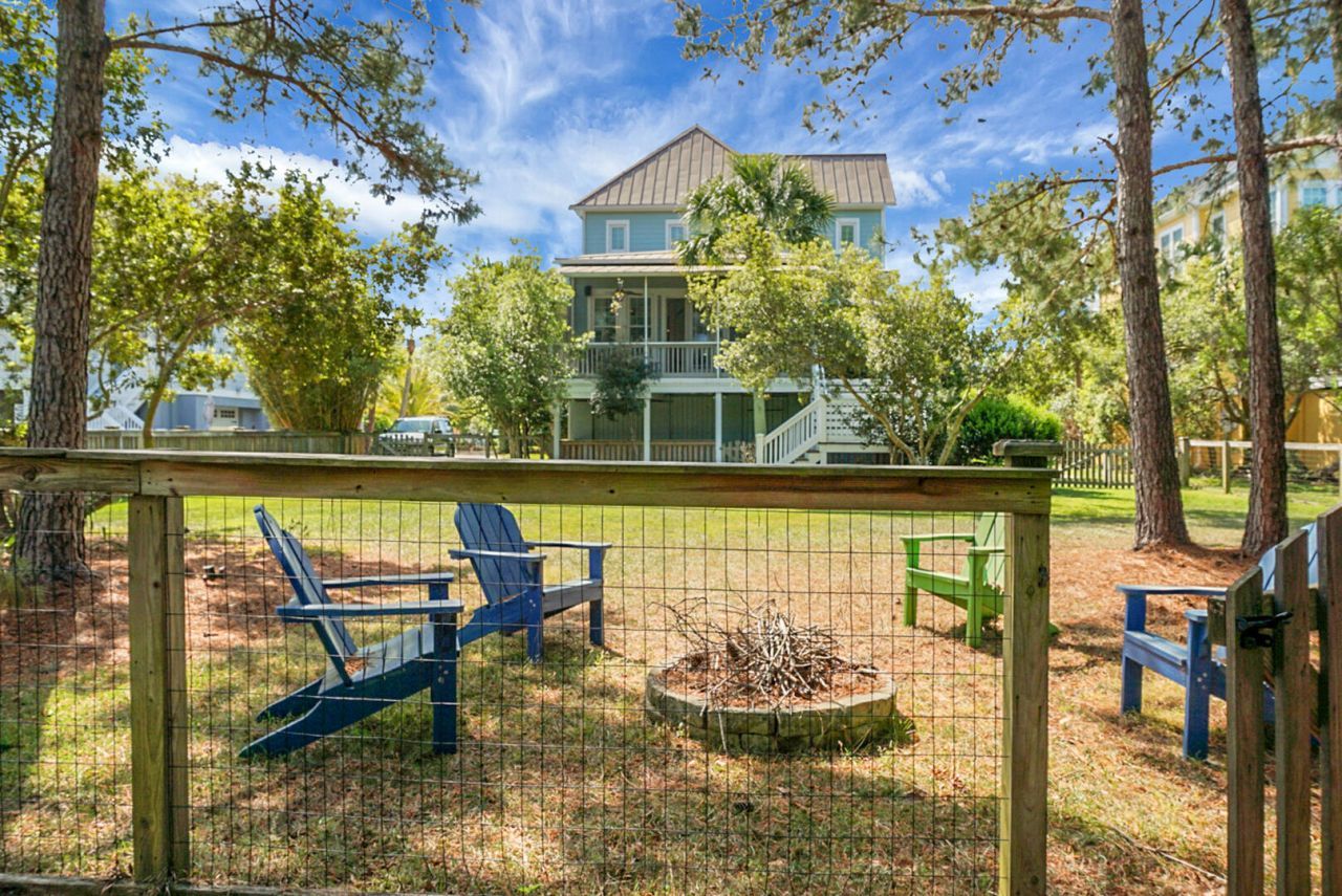 1307 Chardon Commons Photo 59