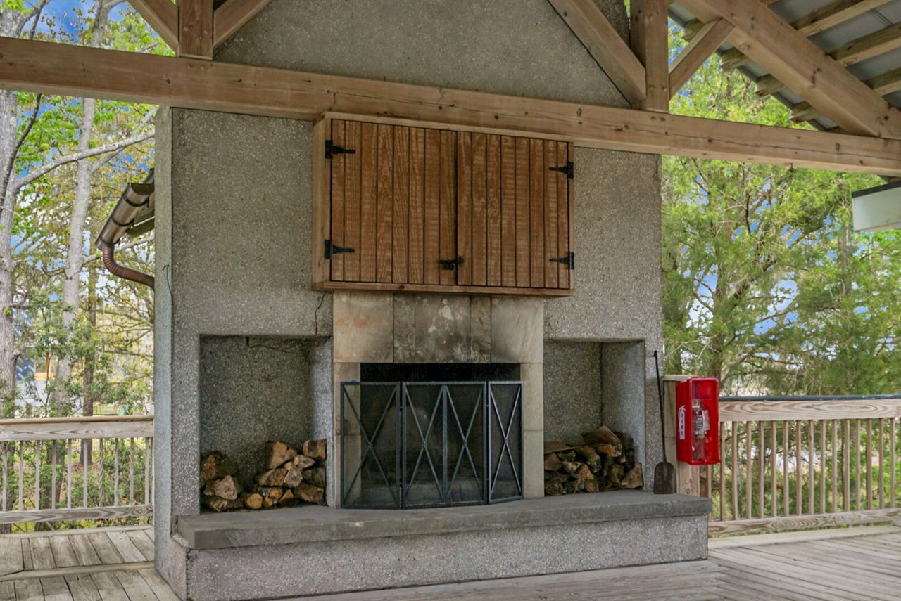 1307 Chardon Commons Photo 71