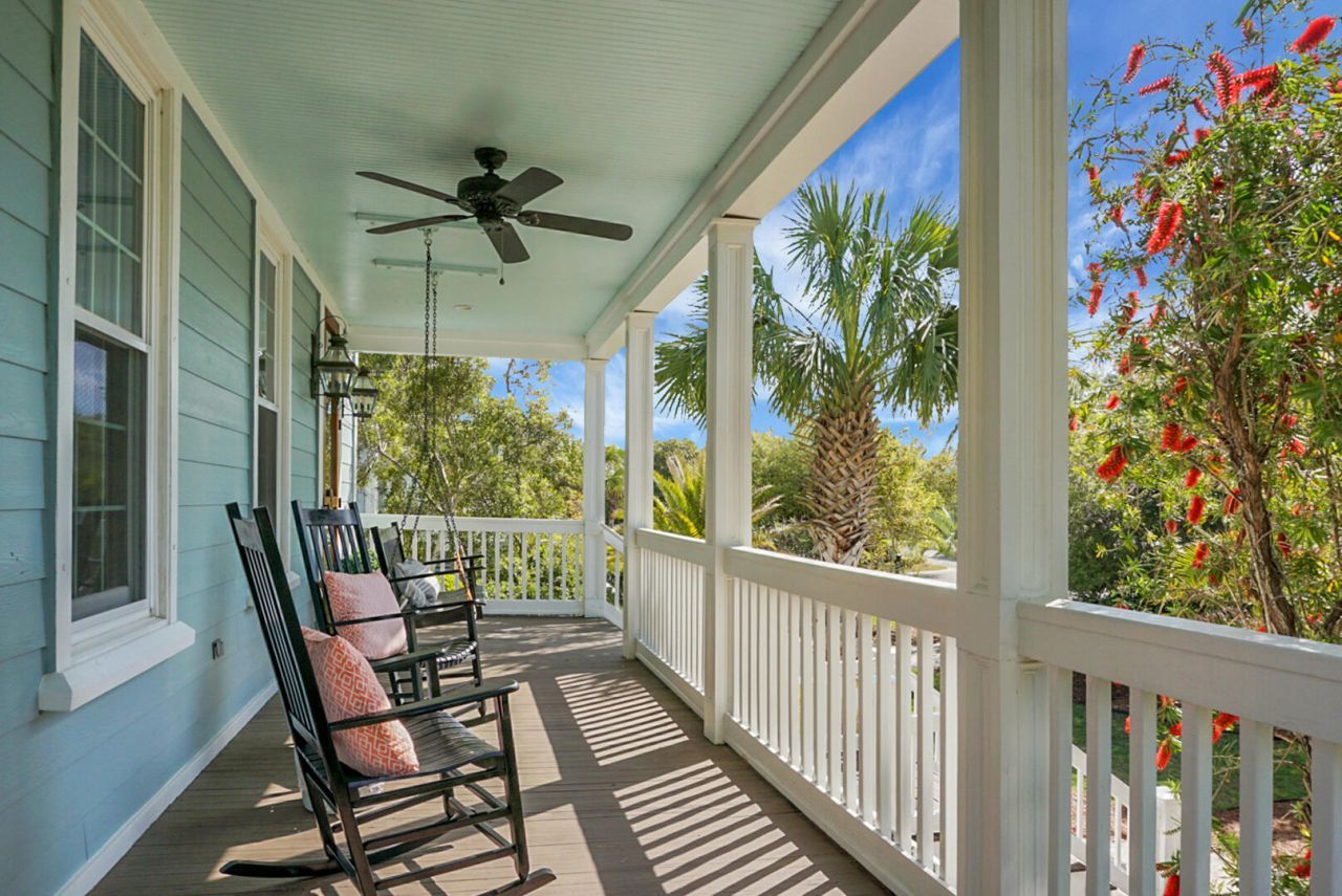 1307 Chardon Commons Photo 8