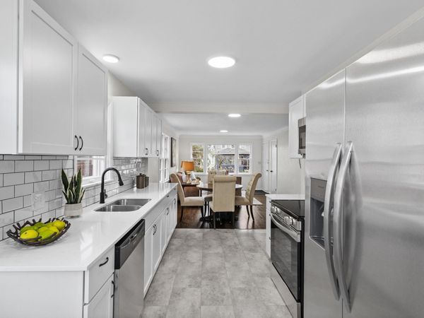 943 Scheffer Avenue, Saint Paul, MN 55102