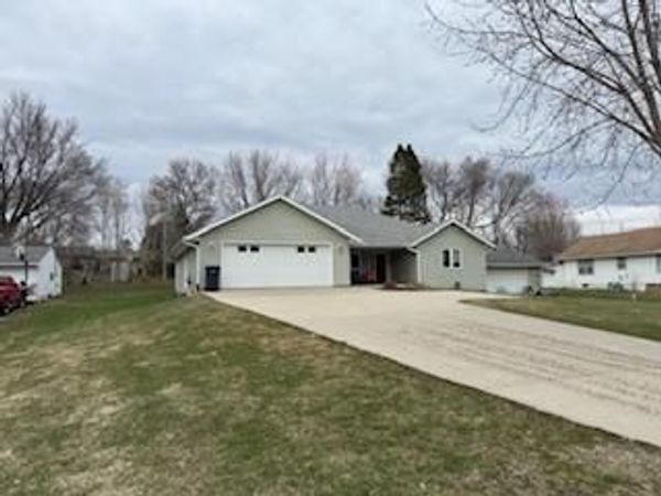 219 Main Street E, Clarks Grove, MN 56016