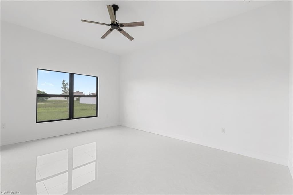 2005 NW 18th St, Cape Coral, FL 33993 Photo