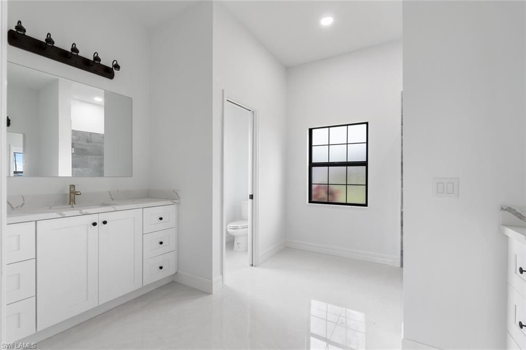 2005 NW 18th St, Cape Coral, FL 33993 Photo