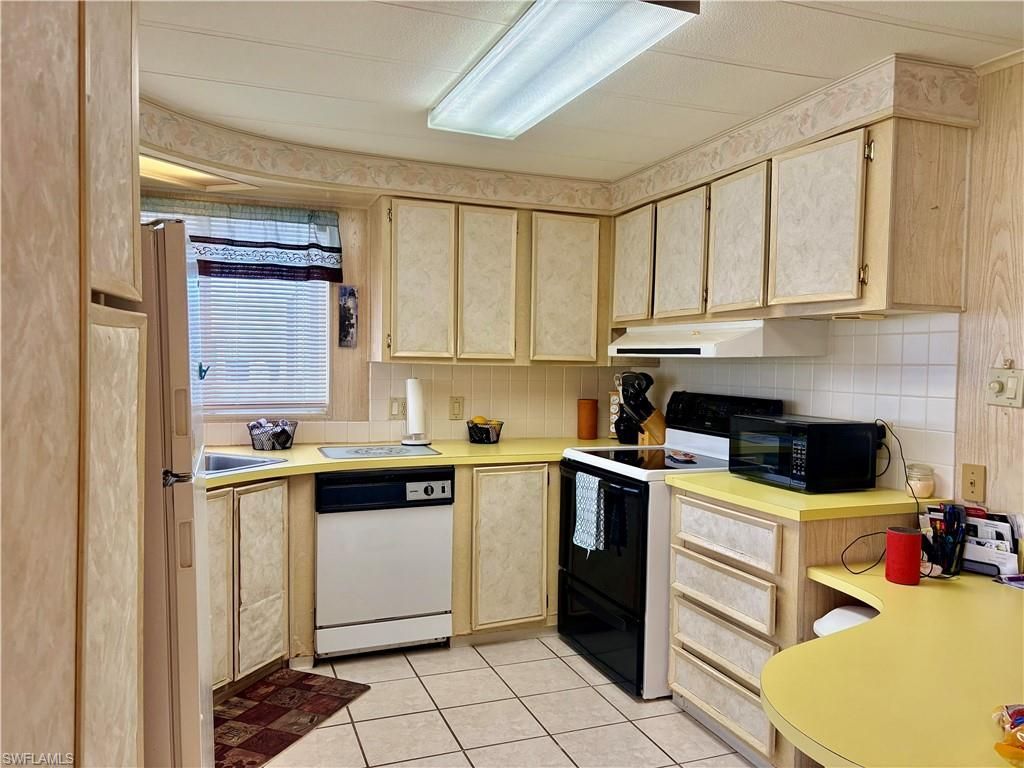 3049 Longview Ln , North Fort Myers, FL 33917 Photo