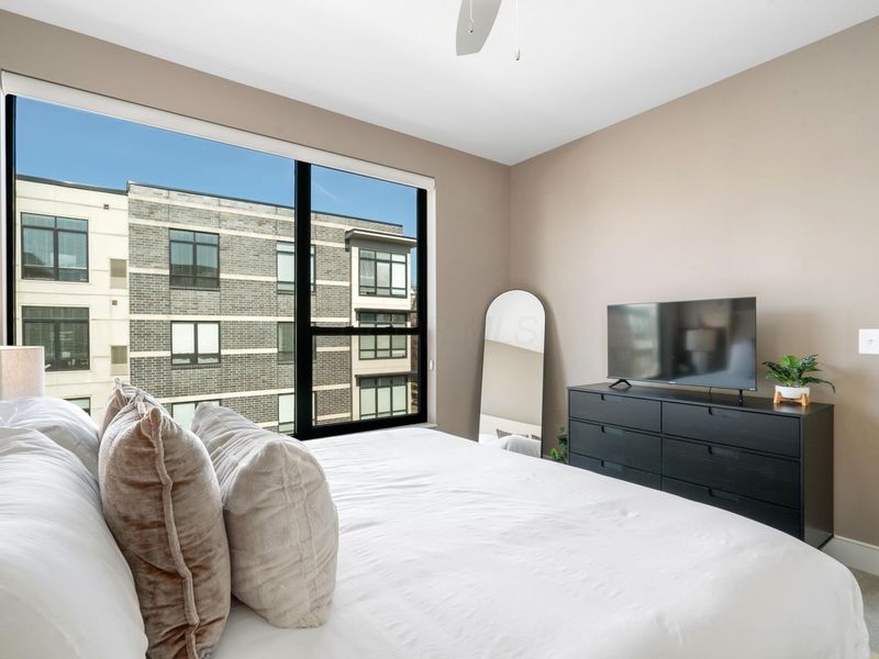 107 Aston Row Lane , Columbus, OH 43201 Photo 18