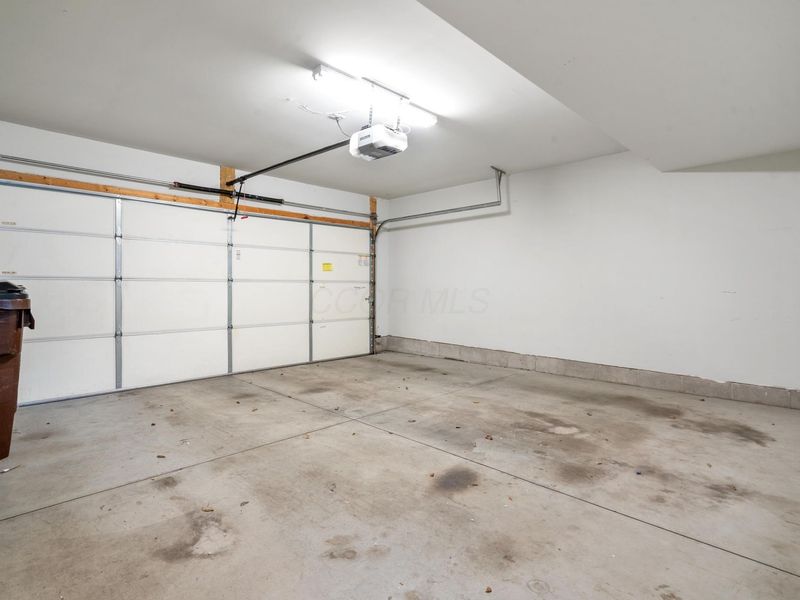 107 Aston Row Lane , Columbus, OH 43201 Photo 29