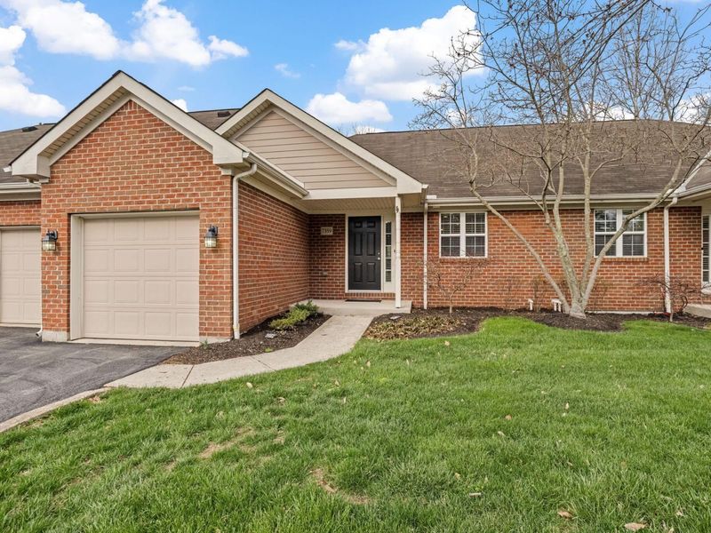7359 Cherry Brook Drive, Reynoldsburg, OH 43068 Photo 1