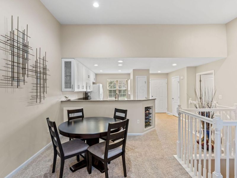 7359 Cherry Brook Drive, Reynoldsburg, OH 43068 Photo 11