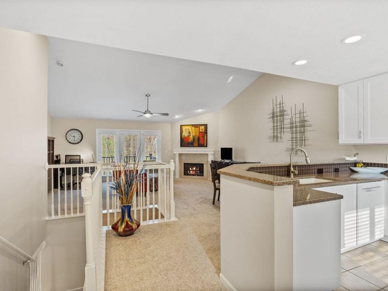 7359 Cherry Brook Drive, Reynoldsburg, OH 43068 Photo 3