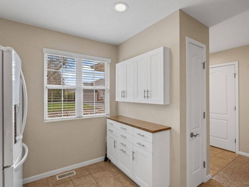 7359 Cherry Brook Drive, Reynoldsburg, OH 43068 Photo 6