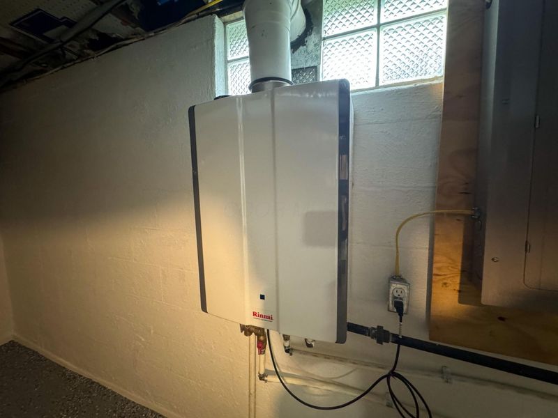 1097 Forest Drive, Columbus, OH 43223 Photo 17