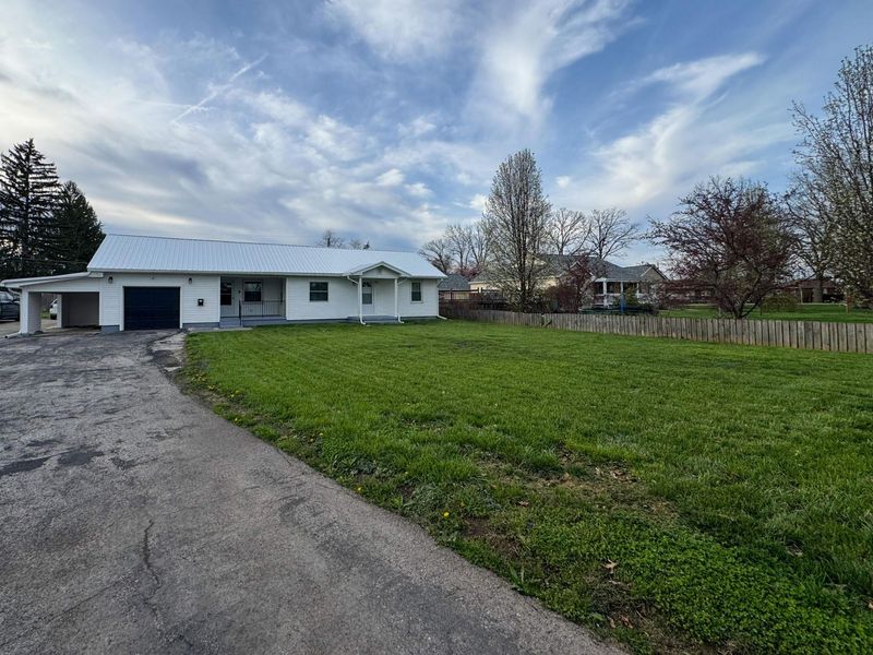 1097 Forest Drive, Columbus, OH 43223 Photo 35