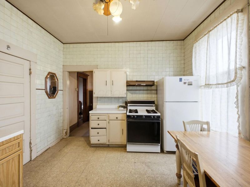 472 E Whittier Street , Columbus, OH 43206 Photo 16