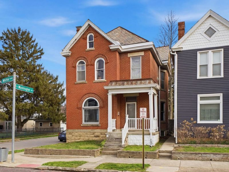 472 E Whittier Street , Columbus, OH 43206 Photo 2