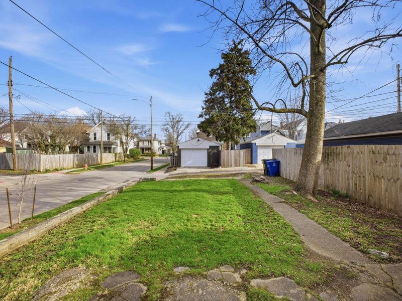 472 E Whittier Street , Columbus, OH 43206 Photo 42