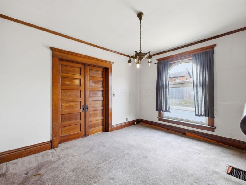 472 E Whittier Street , Columbus, OH 43206 Photo 8