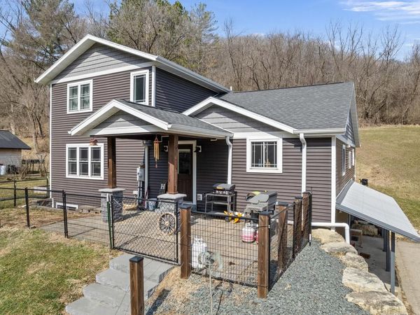 W4824 Puent ROAD, La Crosse, WI 54601