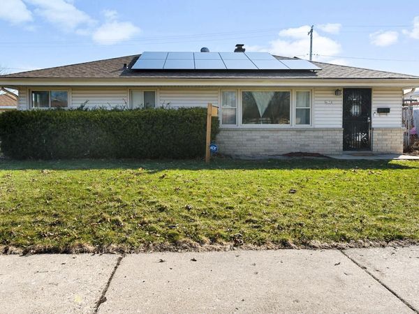 4158 N 77th STREET, Milwaukee, WI 53222