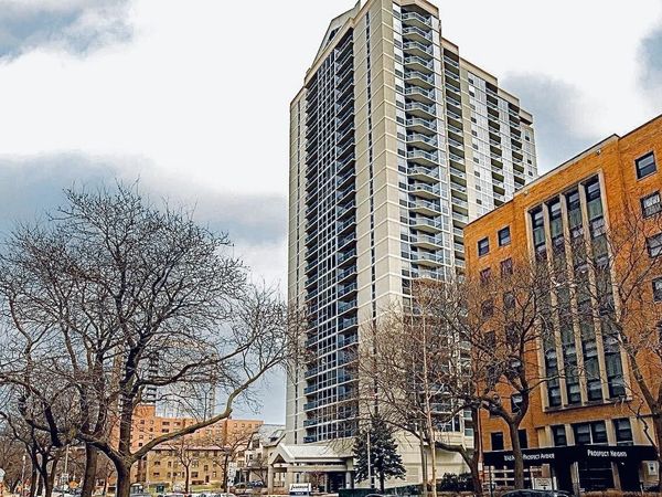 1660 N Prospect AVENUE, Unit 1406, Milwaukee, WI 53202