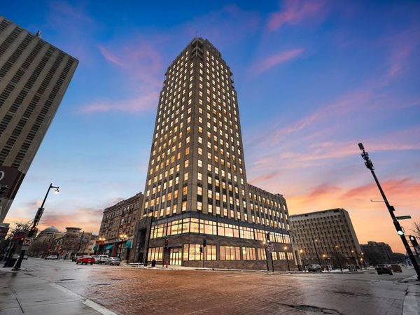 606 W Wisconsin AVENUE, Unit 1102, Milwaukee, WI 53203