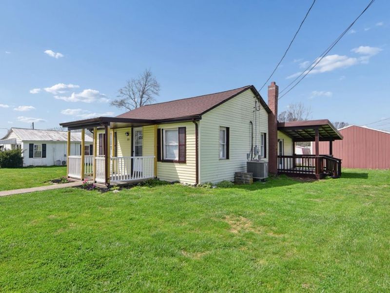 323 N Coffee Street, Felicity, OH 45120 Photo 1