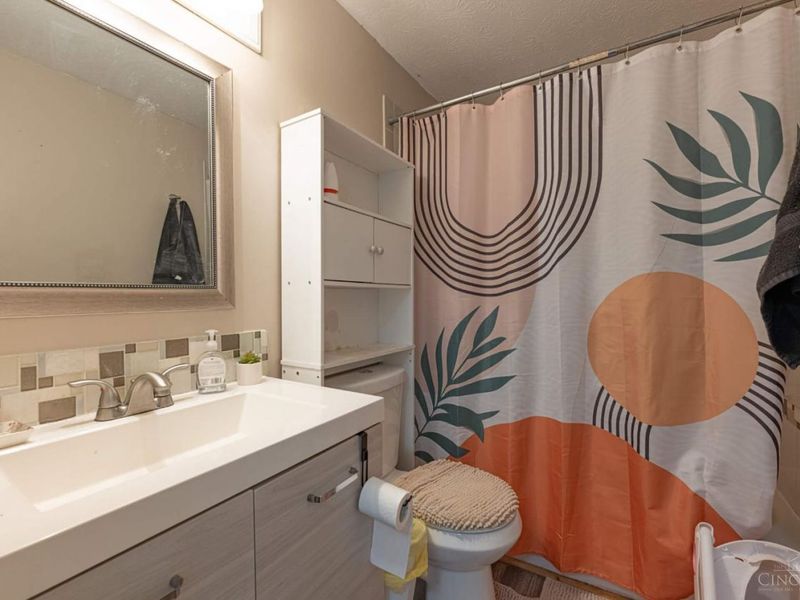 11769 Elkwood, Forest Park, OH 45240 Photo 10