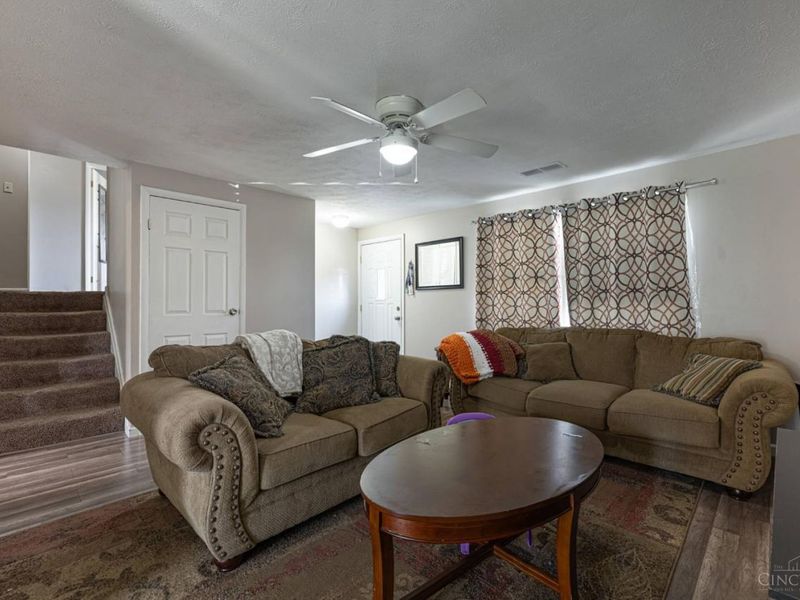 11769 Elkwood, Forest Park, OH 45240 Photo 5