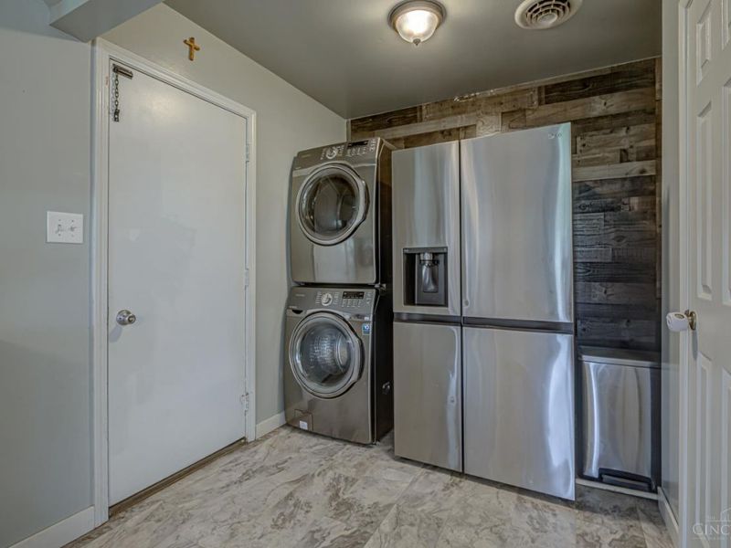 313 Maple Avenue, Trenton, OH 45067 Photo 12