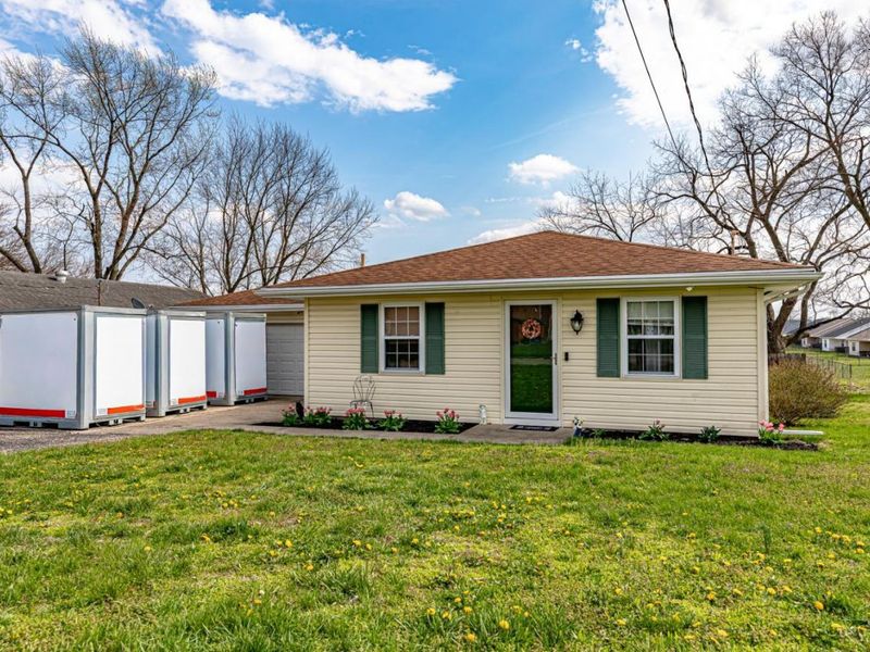 313 Maple Avenue, Trenton, OH 45067 Photo 2