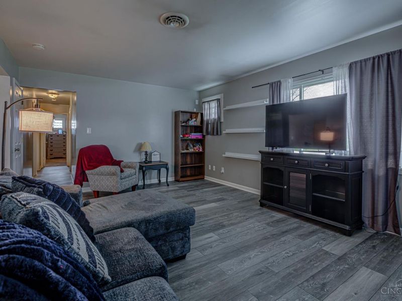 313 Maple Avenue, Trenton, OH 45067 Photo 3