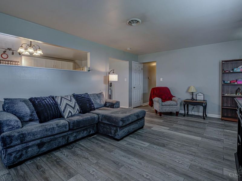 313 Maple Avenue, Trenton, OH 45067 Photo 4