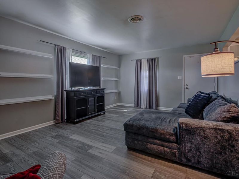 313 Maple Avenue, Trenton, OH 45067 Photo 6