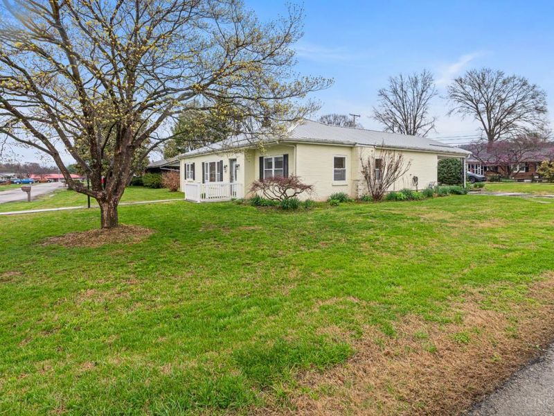 1710 Ridgeway Road, Aberdeen, OH 45101 Photo 21