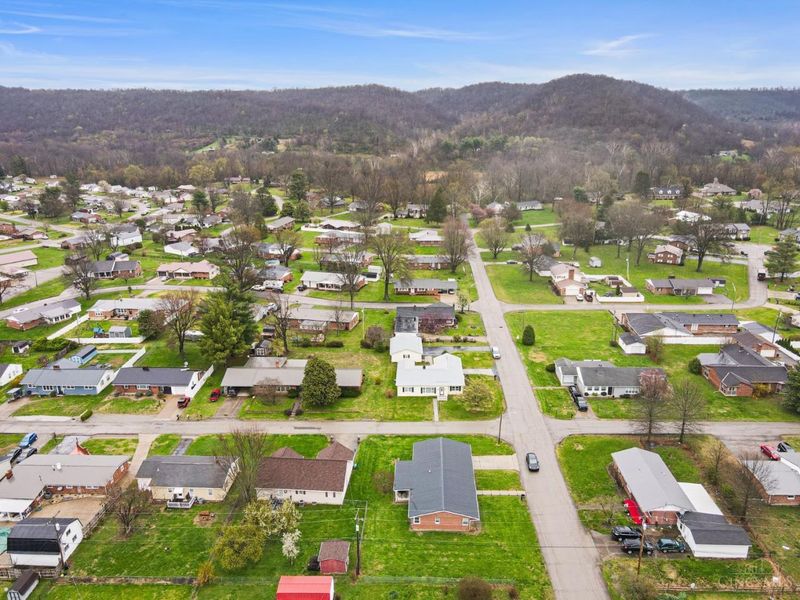 1710 Ridgeway Road, Aberdeen, OH 45101 Photo 24