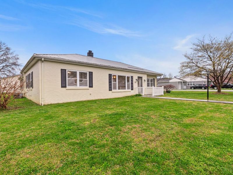 1710 Ridgeway Road, Aberdeen, OH 45101 Photo 4