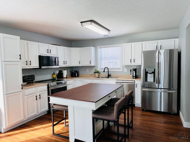 2055 River Birch Drive, Batavia Twp, OH 45102 Photo 7