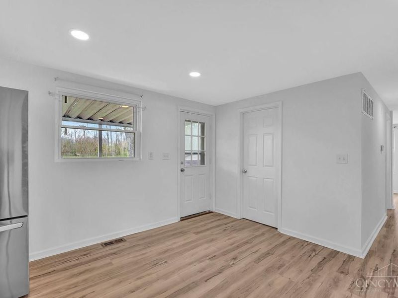 104 W Laird Street, Cleves, OH 45002 Photo 13