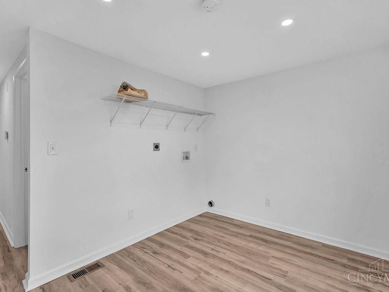 104 W Laird Street, Cleves, OH 45002 Photo 22