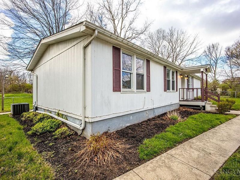 104 W Laird Street, Cleves, OH 45002 Photo 3